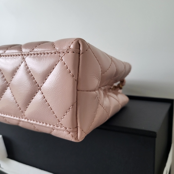 Chanel 23K small Kelly - Picture 8 of 16